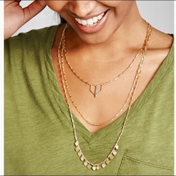 Stella & Dot | New Gold Layered 7-in-1 Layered Terra Gold Necklace - Picture 3 of 8